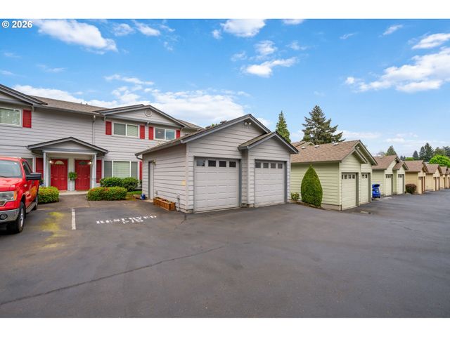 687 32ND St 4, Washougal, WA 98671