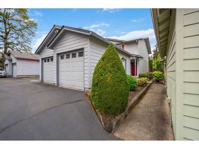 687 32ND St 4, Washougal, WA 98671