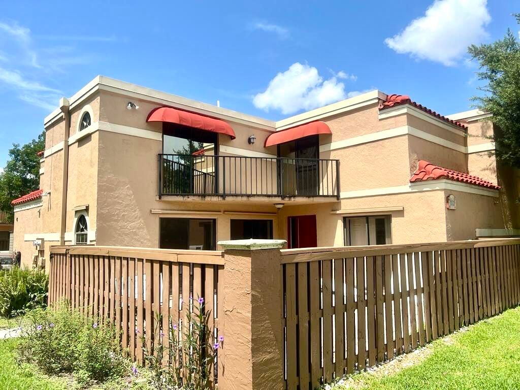 8104 Severn Drive B, Boca Raton, FL 33433