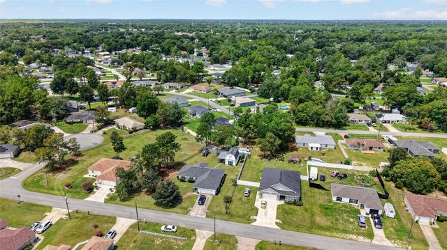13 PECAN DRIVE LOOP, Ocala, FL 34472