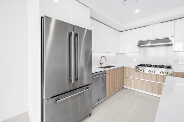 400 CENTRAL AVENUE 1608, St Petersburg, FL 33701
