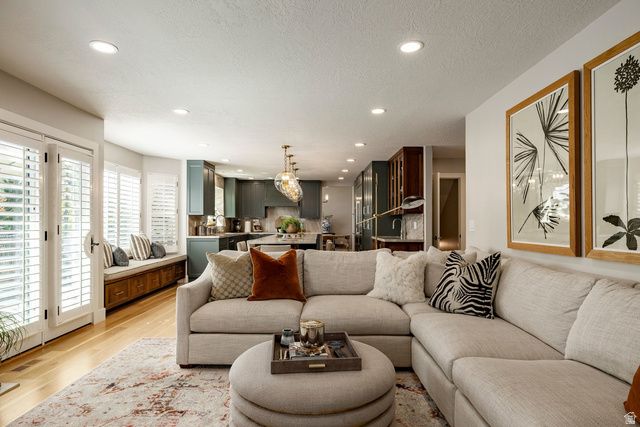 1026 E SPRINGWOOD DR, North Salt Lake, UT 84054
