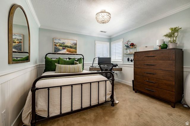 1026 E SPRINGWOOD DR, North Salt Lake, UT 84054