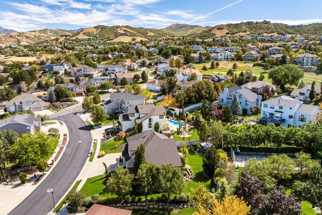 1026 E SPRINGWOOD DR, North Salt Lake, UT 84054