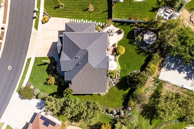 1026 E SPRINGWOOD DR, North Salt Lake, UT 84054