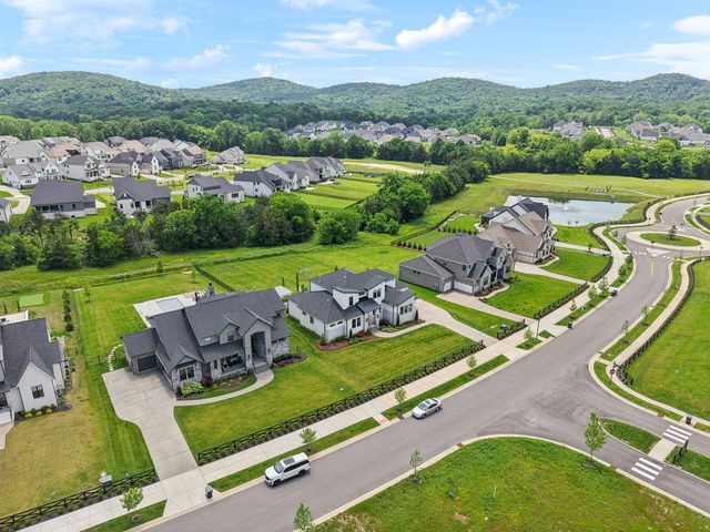 1049 Annecy Pkwy, Nolensville, TN 37135