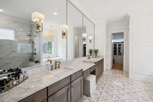 1049 Annecy Pkwy, Nolensville, TN 37135