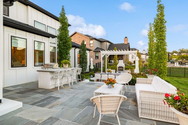 1049 Annecy Pkwy, Nolensville, TN 37135