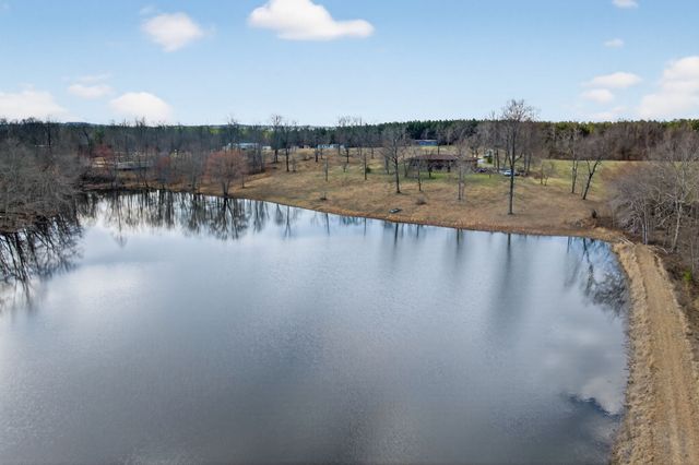 1552 New Harmony Rd, Graysville, TN 37338
