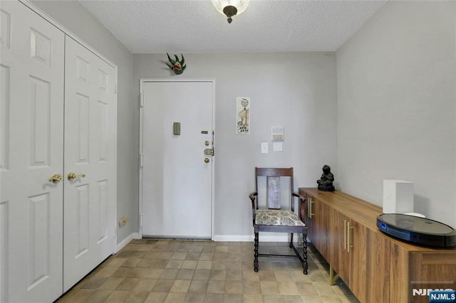 307 Prospect Avenue 14I, Hackensack, NJ 07601