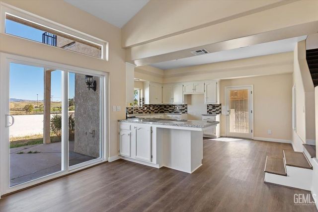 21860 Westwood Boulevard, Tehachapi, CA 93561