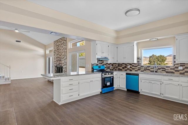 21860 Westwood Boulevard, Tehachapi, CA 93561