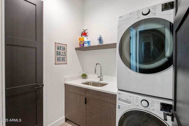 10299 E White Feather Lane, Scottsdale, AZ 85262