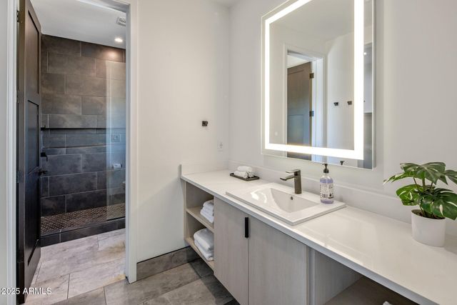 10299 E White Feather Lane, Scottsdale, AZ 85262