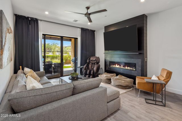 10299 E White Feather Lane, Scottsdale, AZ 85262