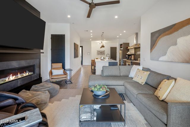 10299 E White Feather Lane, Scottsdale, AZ 85262