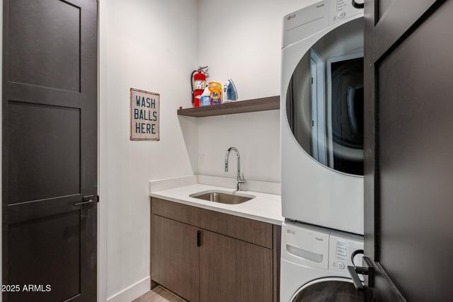 10299 E White Feather Lane, Scottsdale, AZ 85262