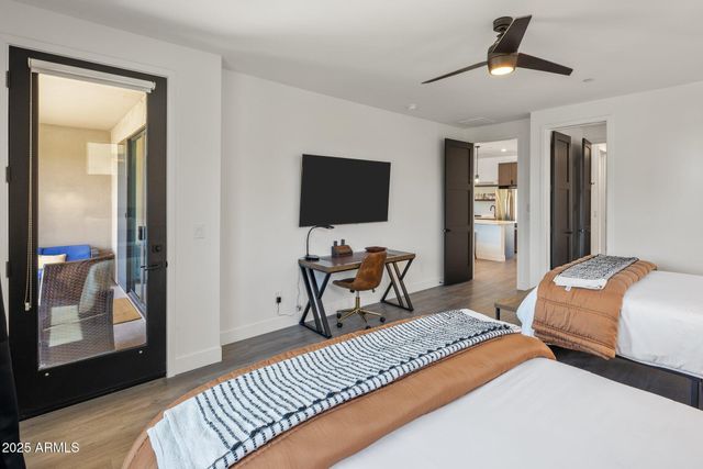 10299 E White Feather Lane, Scottsdale, AZ 85262