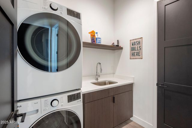 10299 E White Feather Lane, Scottsdale, AZ 85262