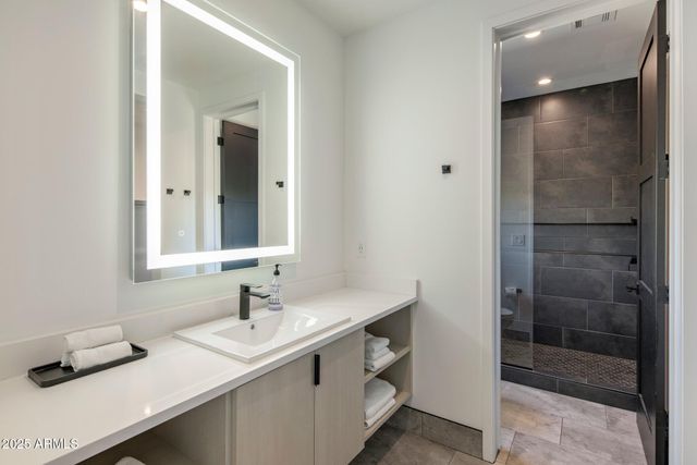 10299 E White Feather Lane, Scottsdale, AZ 85262