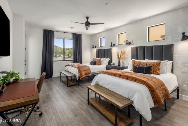 10299 E White Feather Lane, Scottsdale, AZ 85262