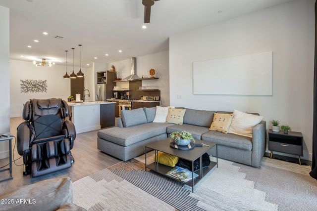 10299 E White Feather Lane, Scottsdale, AZ 85262