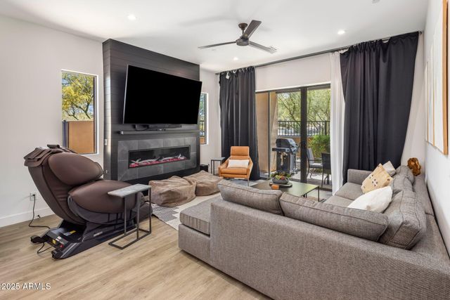 10299 E White Feather Lane, Scottsdale, AZ 85262