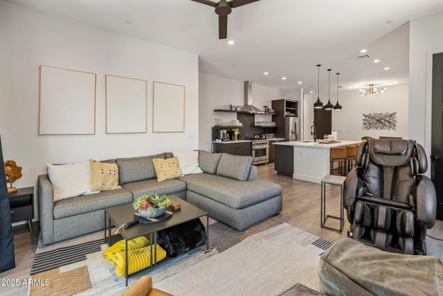 10299 E White Feather Lane, Scottsdale, AZ 85262