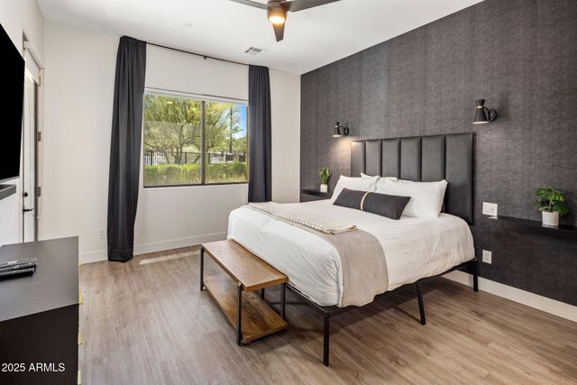 10299 E White Feather Lane, Scottsdale, AZ 85262