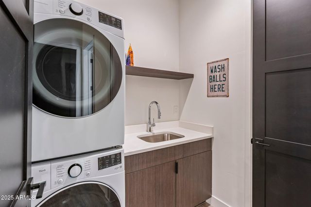 10299 E White Feather Lane, Scottsdale, AZ 85262