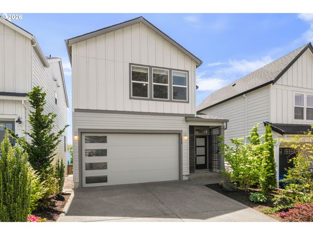 1656 18TH Ave, Forest Grove, OR 97116