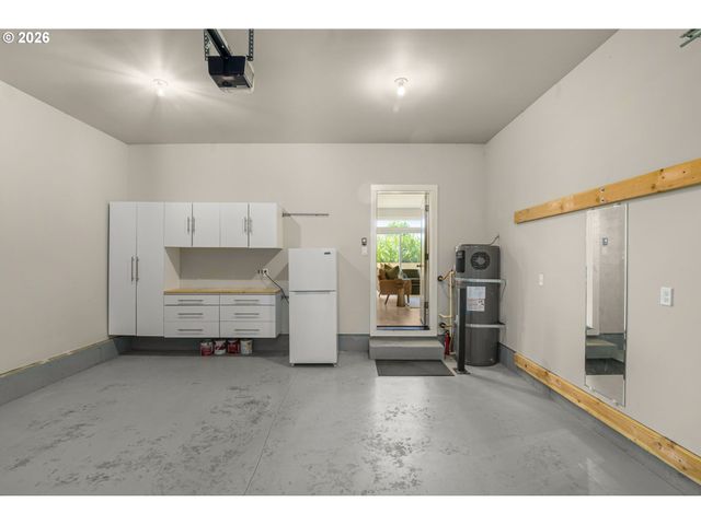 1656 18TH Ave, Forest Grove, OR 97116
