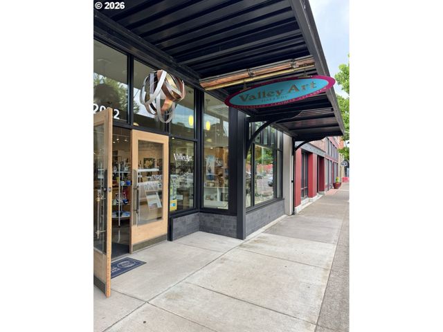 1656 18TH Ave, Forest Grove, OR 97116