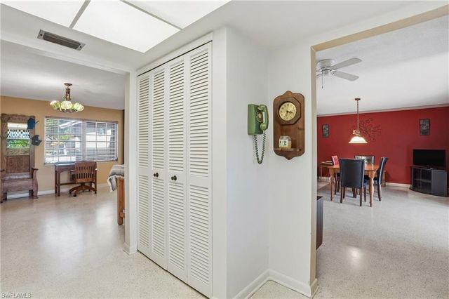 5541 Winkler RD, Fort Myers, FL 33919