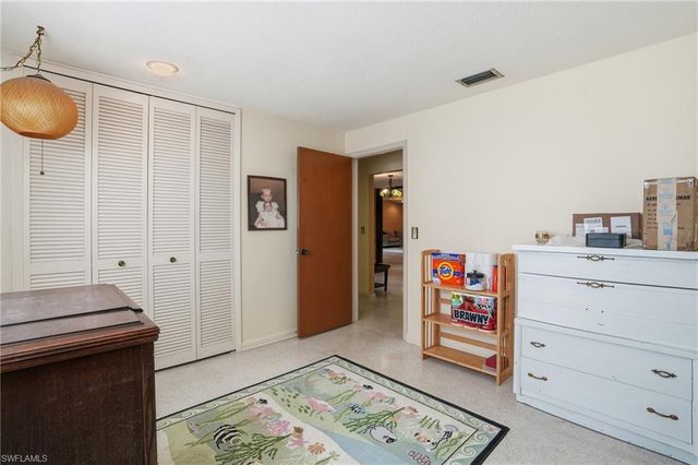 5541 Winkler RD, Fort Myers, FL 33919