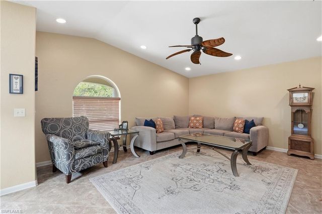 5541 Winkler RD, Fort Myers, FL 33919