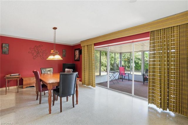 5541 Winkler RD, Fort Myers, FL 33919