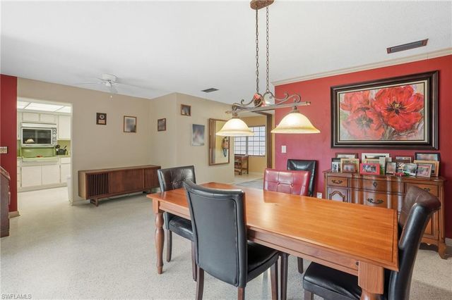 5541 Winkler RD, Fort Myers, FL 33919