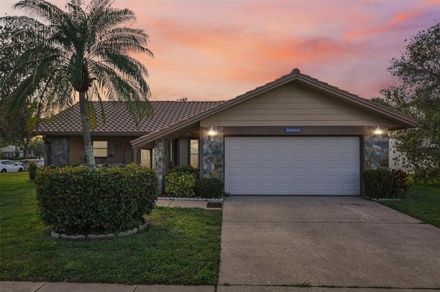 10660 41ST COURT N, Clearwater, FL 33762