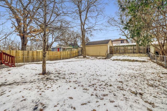 3014 Humboldt Avenue N, Minneapolis, MN 55411