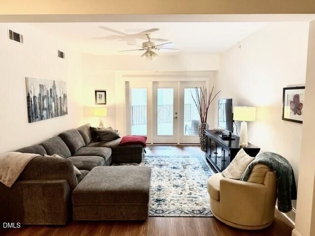 222 Glenwood Avenue 218, Raleigh, NC 27603