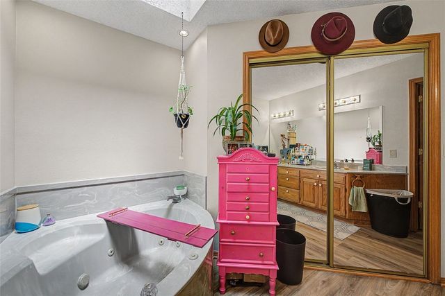 47 London Drive, Bella Vista, AR 72715