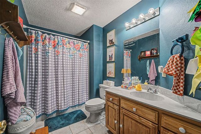 47 London Drive, Bella Vista, AR 72715