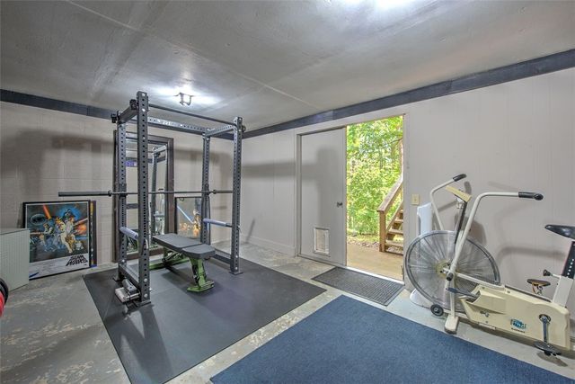 47 London Drive, Bella Vista, AR 72715