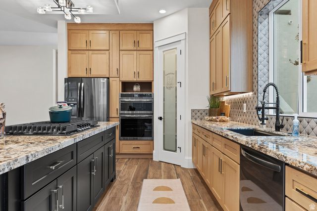 1108 N FLORENCE CIR, Hurricane, UT 84737