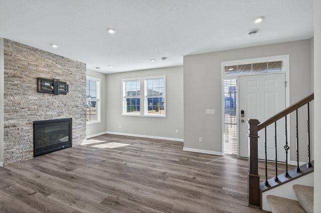 1337 100th Avenue NW, Coon Rapids, MN 55433