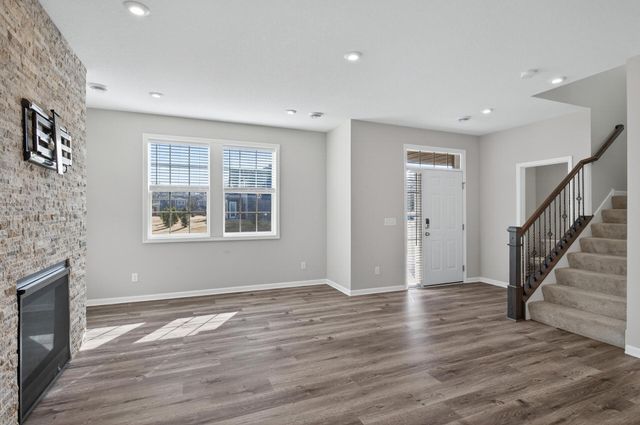 1337 100th Avenue NW, Coon Rapids, MN 55433