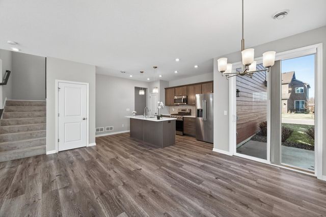 1337 100th Avenue NW, Coon Rapids, MN 55433