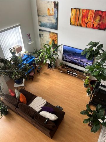 1 Glen Royal Parkway 1612, Miami, FL 33125