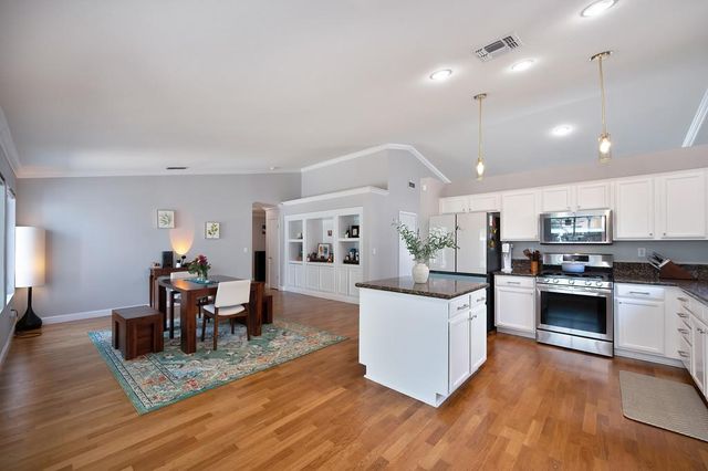 3878 Stemmler Dr, Sacramento, CA 95834